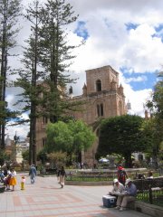 01-Parcue Calderón with the Catedral Nueva